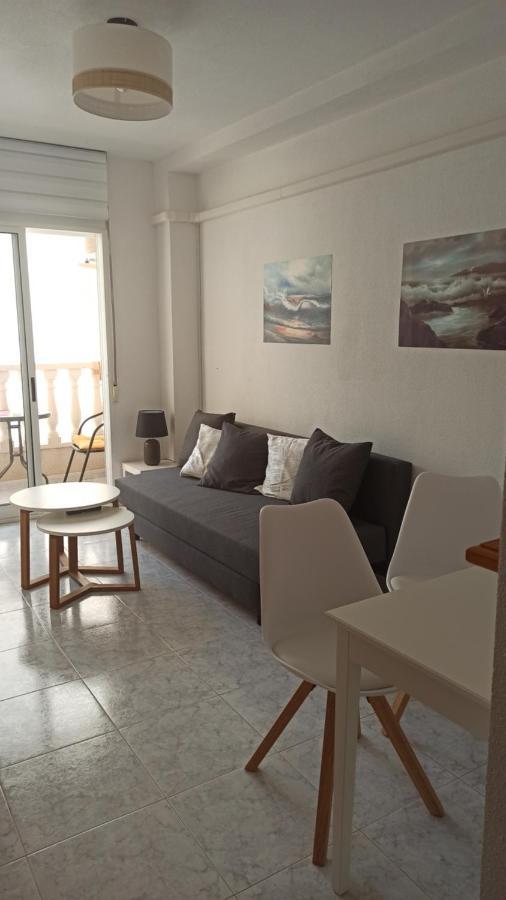 Apartment Only 250M From The Beach Los Locos Torrevieja Zewnętrze zdjęcie
