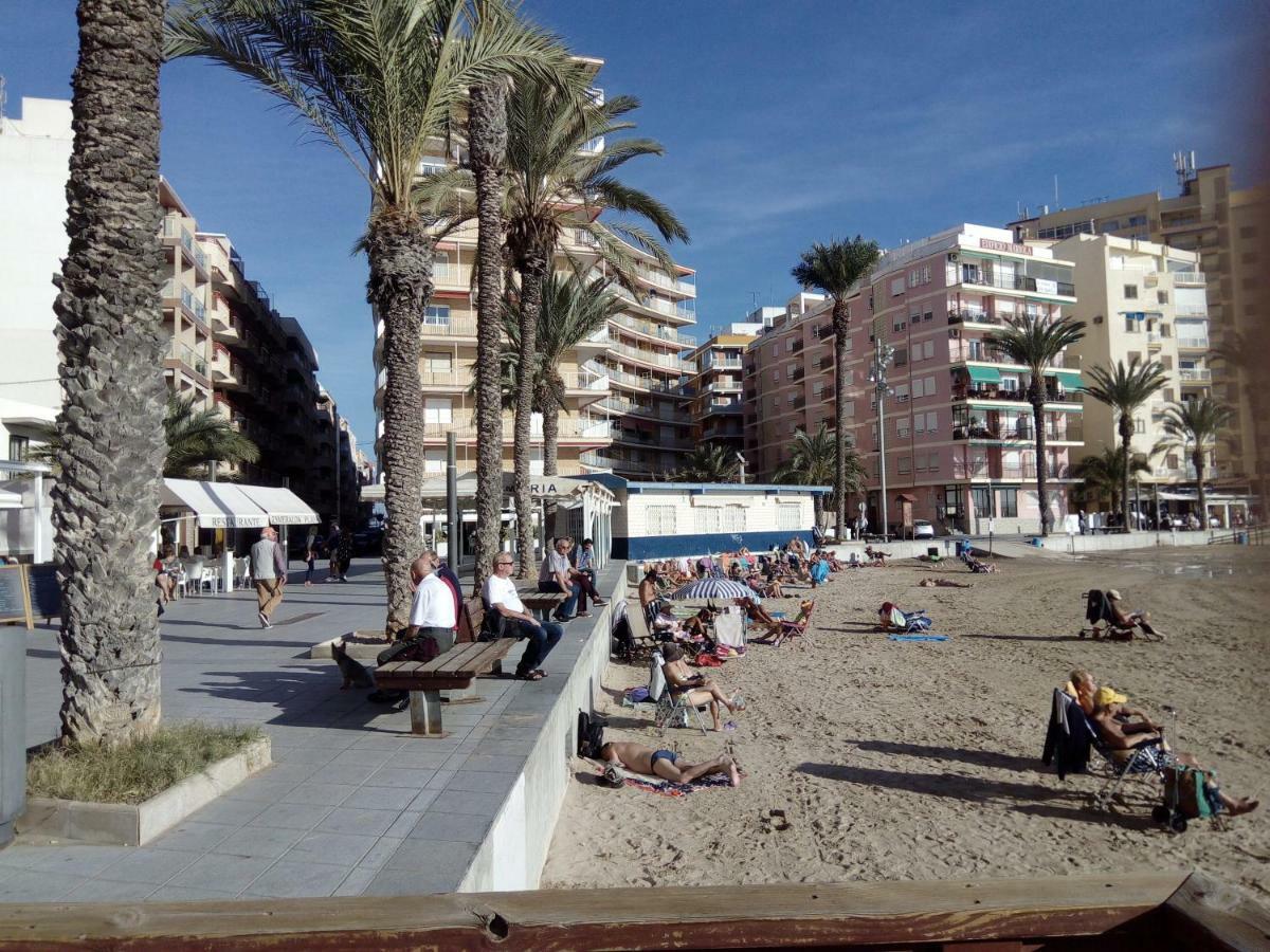 Apartment Only 250M From The Beach Los Locos Torrevieja Zewnętrze zdjęcie